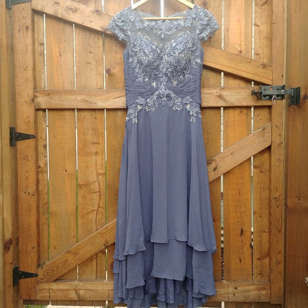 NEW WITH TAGS JJ's House Stormy Blue Grey Formal Dress Embroidered Bodic…